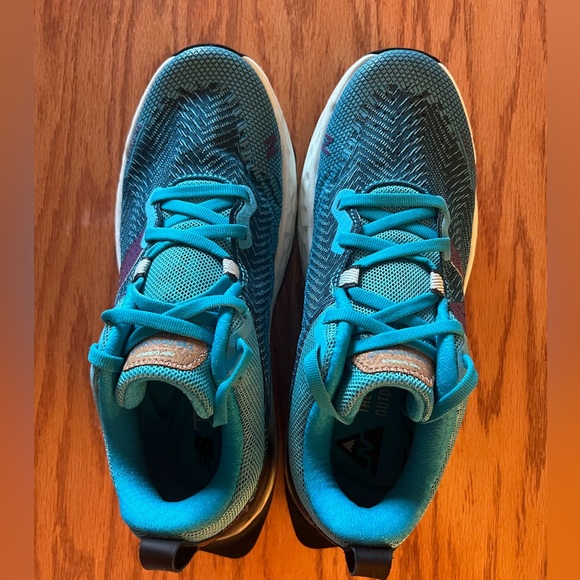 New Balance Fresh Foam Trail Hierro v6 - Picture 2 of 8